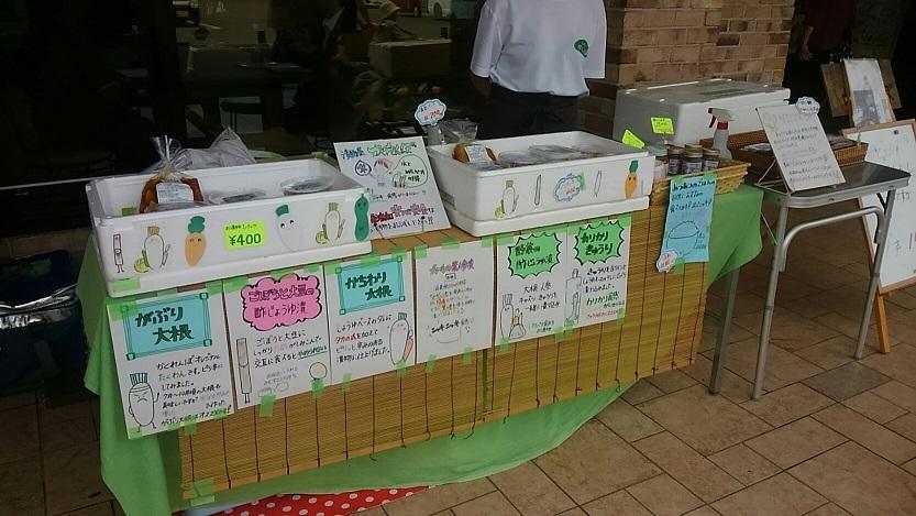 プチマルシェ出店と定例会の様子