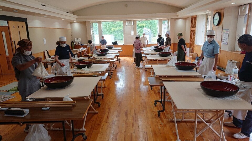 恵庭手打ちそばの会　6月の活動（いくみ会館にて）