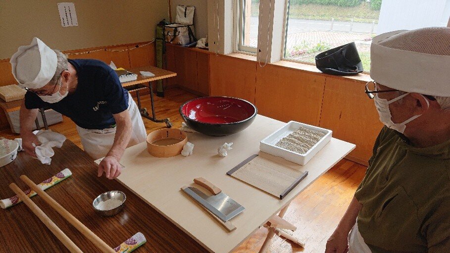 恵庭手打ちそばの会　6月の活動（いくみ会館にて）