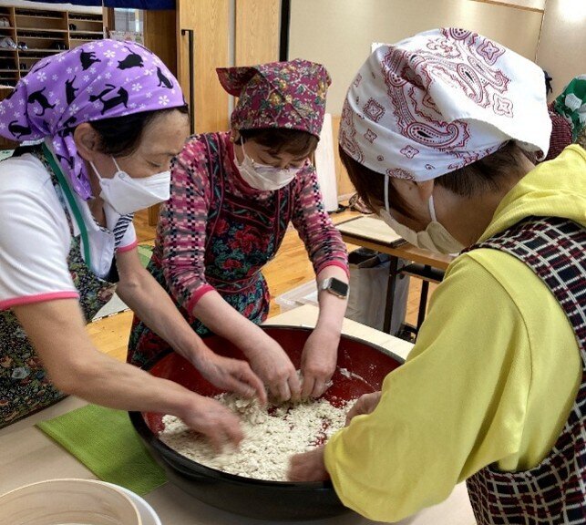 恵庭手打ちそばの会　6月の活動（いくみ会館にて）