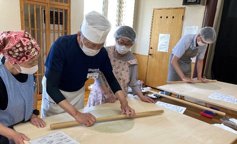恵庭手打ちそばの会　6月の活動（いくみ会館にて）