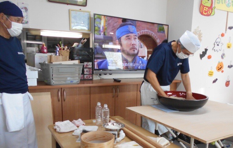 恵庭手打ちそばの会　１０月の活動状況